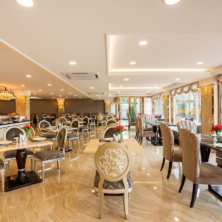 Lk Emerald Beach - Sha Extra Plus Паттая Екстер'єр фото The restaurant