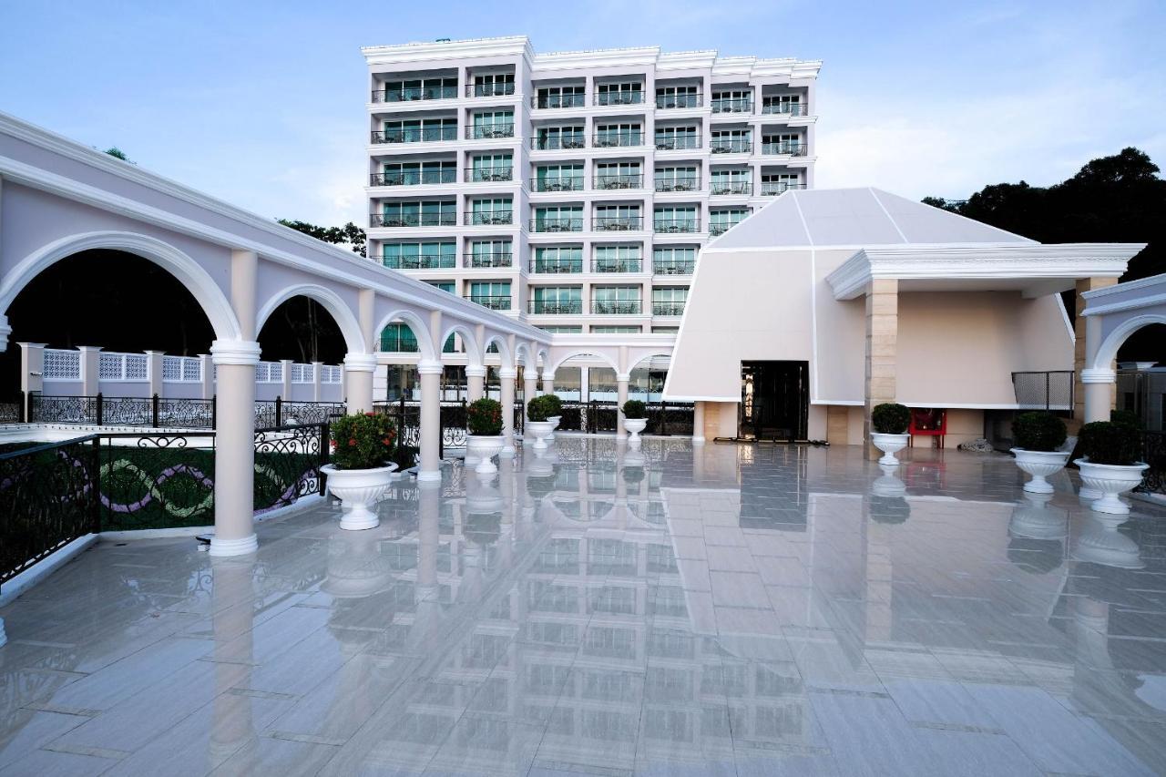 Lk Emerald Beach - Sha Extra Plus Паттая Екстер'єр фото The University of Nottingham Malaysia Campus